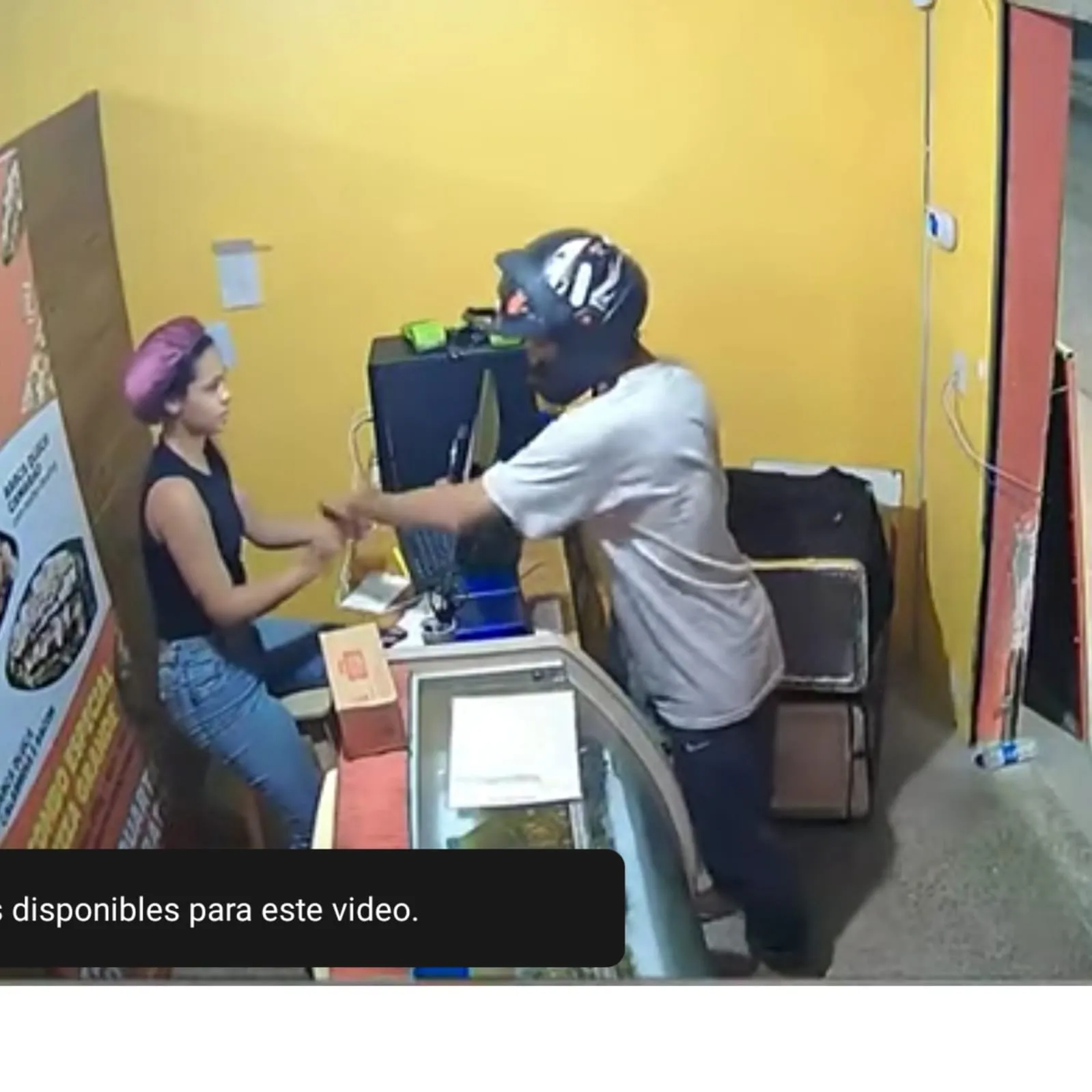 VIDEO: Asaltante devuelve celular a su víctima porque aún lo debía VIDEO: Asaltante devuelve celular a su víctima porque aún lo debía