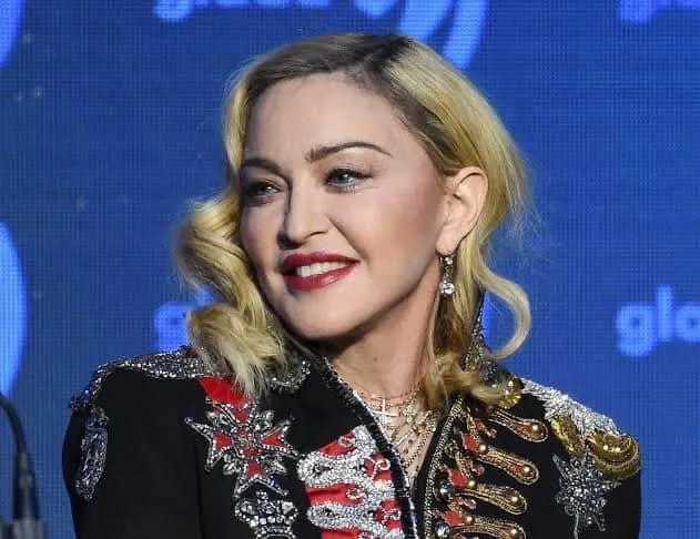 Madonna pospone el ‘Celebration Tour’ por infección bacteriana Madonna pospone el ‘Celebration Tour’ por infección bacteriana