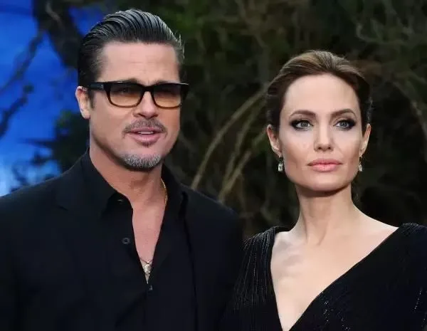 Esta es la postura de Brad Pitt ante las acusaciones de agresión física de Angelina Jolie Esta es la postura de Brad Pitt ante las acusaciones de agresión física de Angelina Jolie