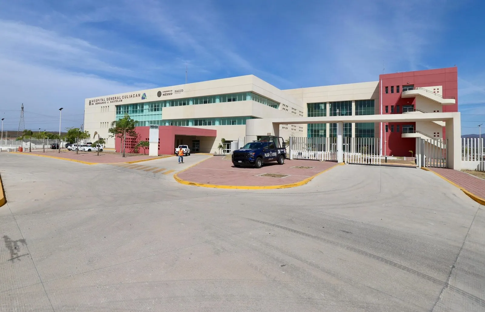 Nuevo Hospital General de Culiacán atiende a más de 2 mil pacientes a la semana, tras apertura Nuevo Hospital General de Culiacán atiende a más de 2 mil pacientes a la semana, tras apertura