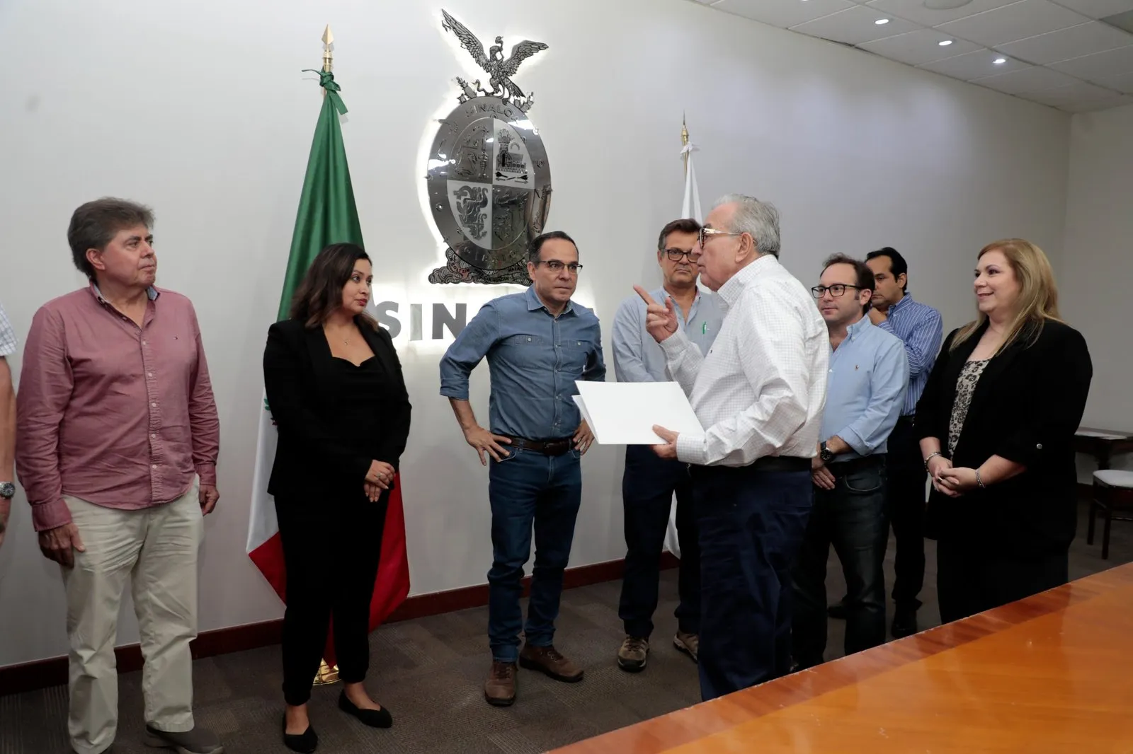 Con la presentación de la terna, el Congreso del Estado está en condiciones de elegir a titular de la FGE: Rocha Moya Con la presentación de la terna, el Congreso del Estado está en condiciones de elegir a titular de la FGE: Rocha Moya