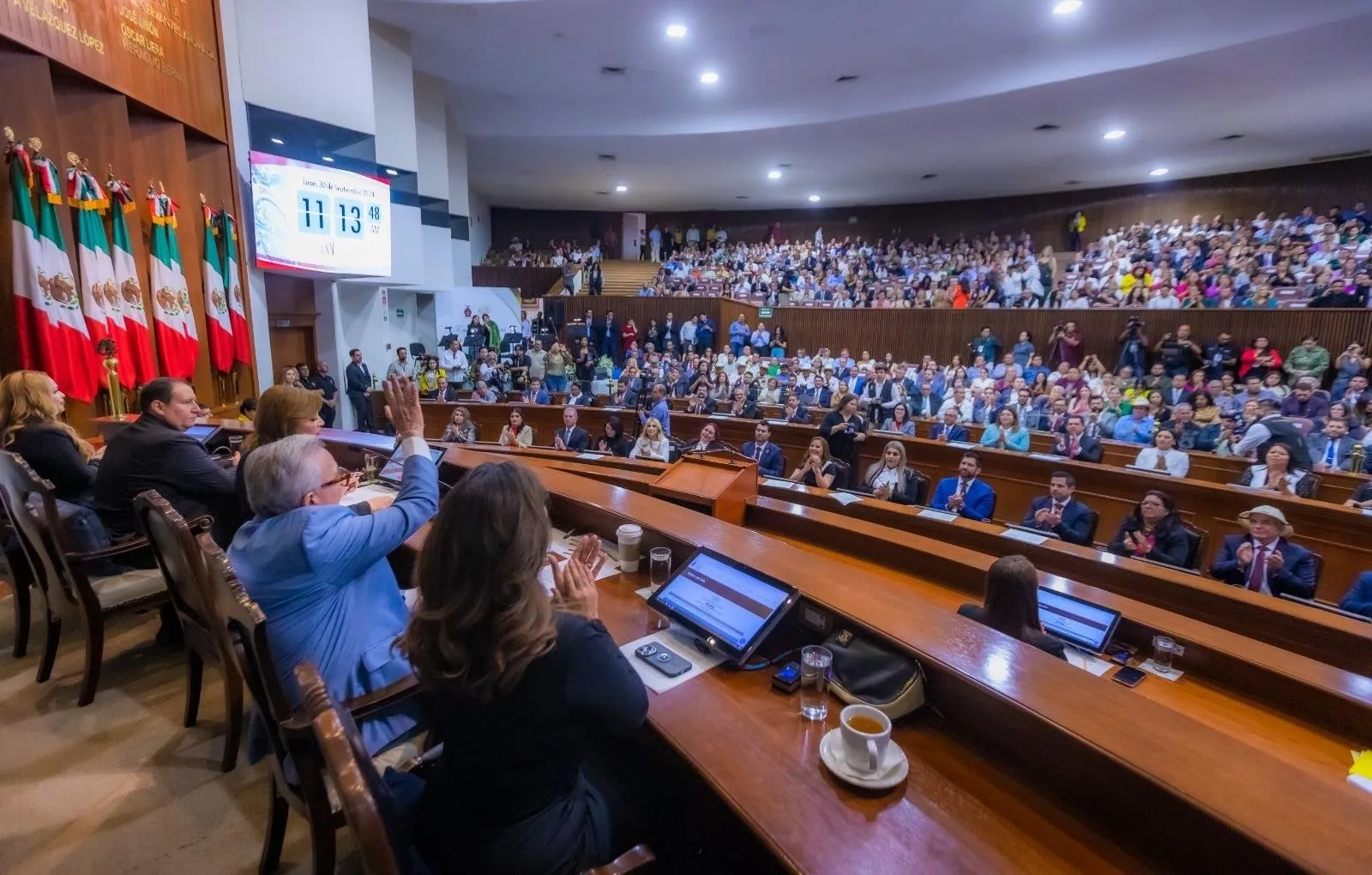 Asiste Rocha Moya a instalación de la Sexagésima Quinta Legislatura Asiste Rocha Moya a instalación de la Sexagésima Quinta Legislatura