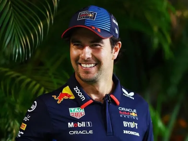 Checo Pérez abre la puerta a nuevas oportunidades en la F1: “Varios equipos me han contactado” Checo Pérez abre la puerta a nuevas oportunidades en la F1: “Varios equipos me han contactado”