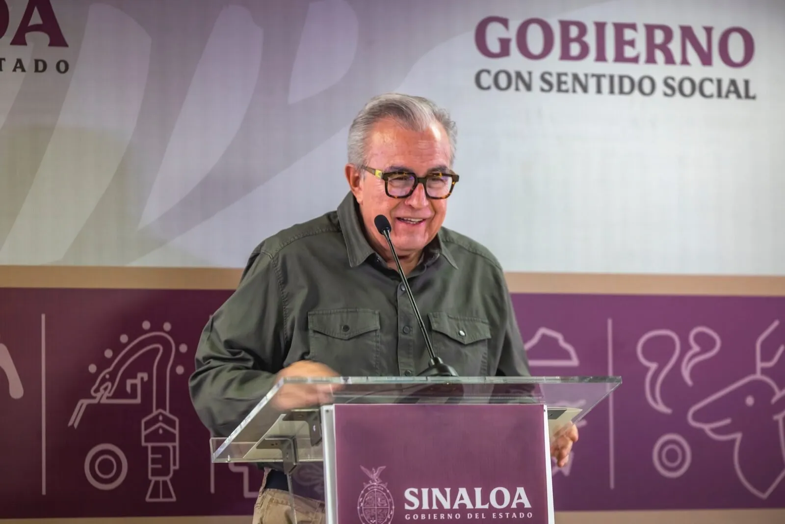 En materia de turismo hay mejores resultados que el año pasado, informa el gobernador Rocha Moya En materia de turismo hay mejores resultados que el año pasado, informa el gobernador Rocha Moya