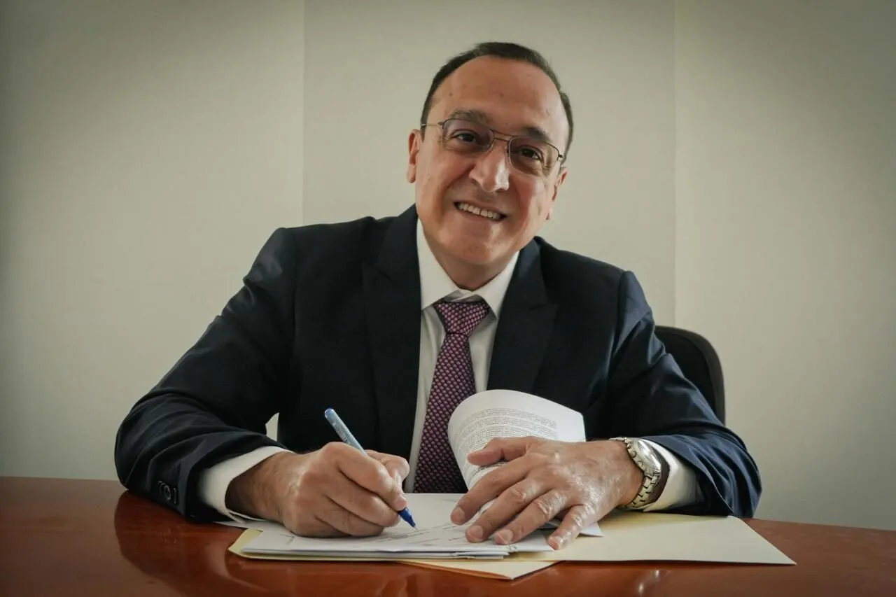 Antonio Menéndez es considerado por Fernando Piña como el verdadero alcalde de Ahome Antonio Menéndez es considerado por Fernando Piña como el verdadero alcalde de Ahome