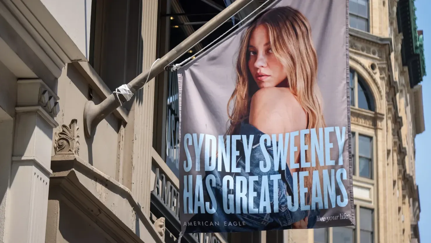 Ante la polémica campaña publicitaria de Sydney Sweeny con American Eagle, Donald Trump sale en su defensa Ante la polémica campaña publicitaria de Sydney Sweeny con American Eagle, Donald Trump sale en su defensa