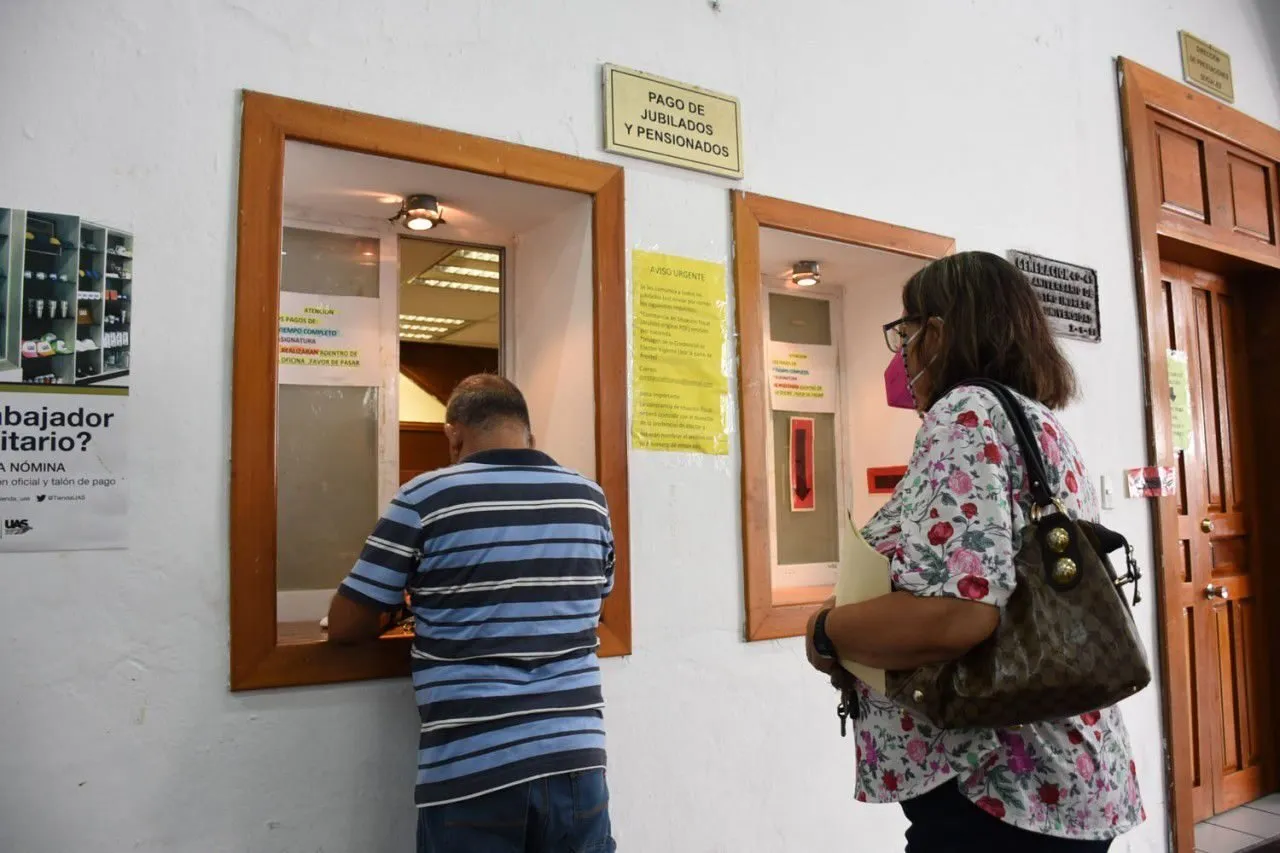 La UAS refrenda el compromiso con los Jubilados y el pago oportuno de sus salarios acatando las disposiciones de transparencia y rendición de cuentas y requerimientos de la ASF y la ASE La UAS refrenda el compromiso con los Jubilados y el pago oportuno de sus salarios acatando las disposiciones de transparencia y rendición de cuentas y requerimientos de la ASF y la ASE
