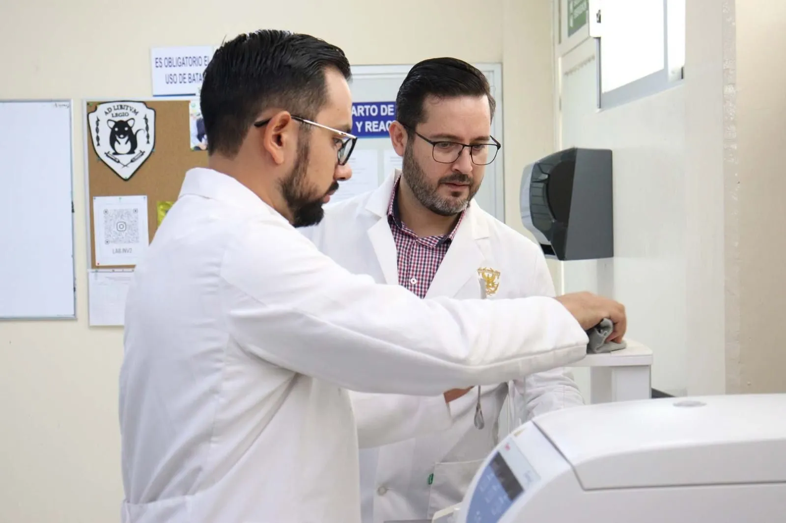 En colaboración con el CIAD, egresado de Maestría de la UAS desarrolla bebida antioxidante y antihipertensiva a base de jamaica y garbanzo En colaboración con el CIAD, egresado de Maestría de la UAS desarrolla bebida antioxidante y antihipertensiva a base de jamaica y garbanzo
