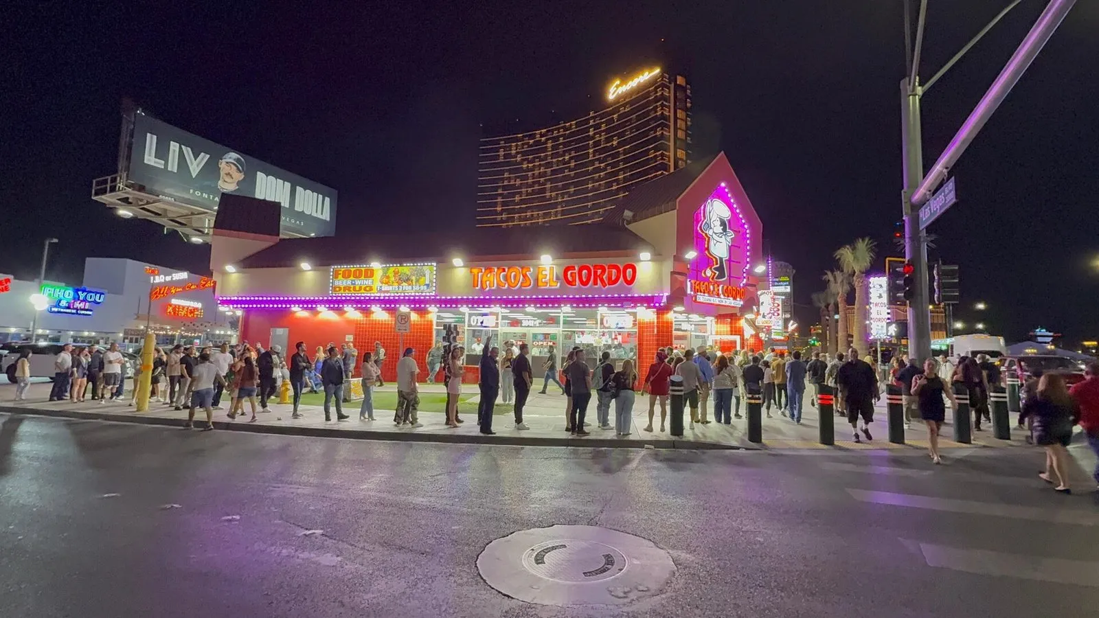 Tacos El Gordo vende 5 millones de dólares al mes en Las Vegas Tacos El Gordo vende 5 millones de dólares al mes en Las Vegas