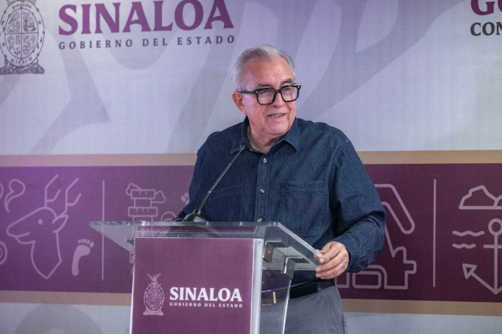 Existe interés de una empresa China por comprar un millón de toneladas de sorgo sinaloense: Gobernador Rocha Existe interés de una empresa China por comprar un millón de toneladas de sorgo sinaloense: Gobernador Rocha