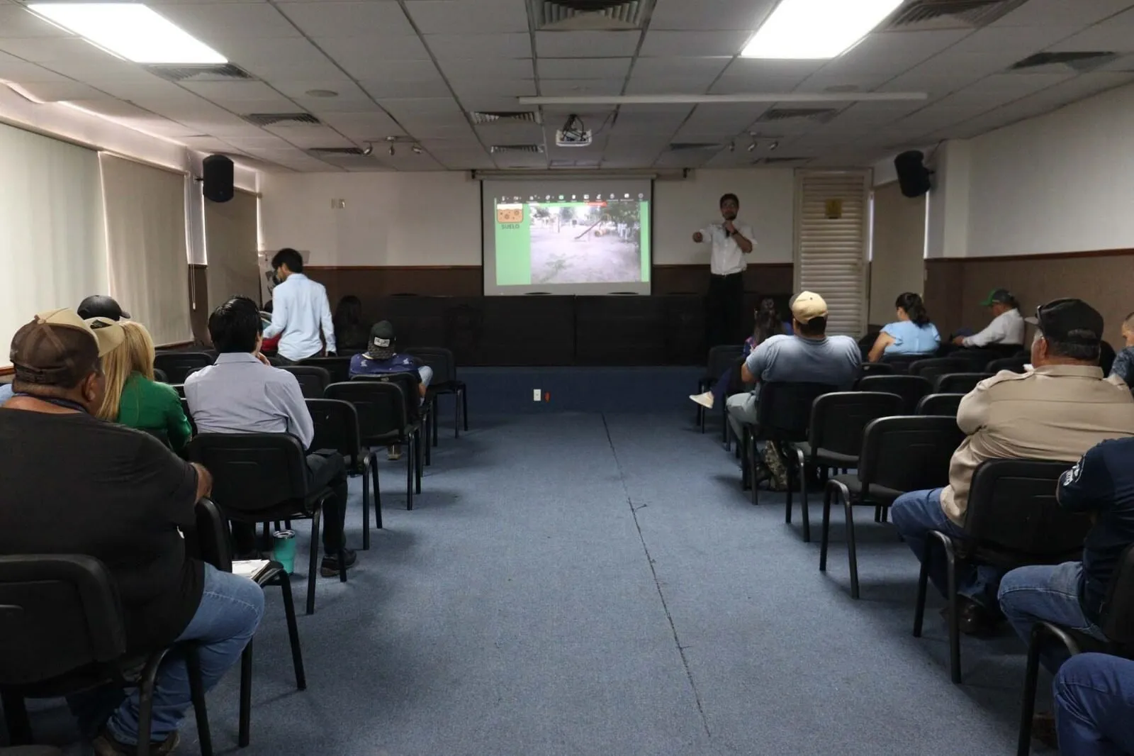 Culmina con éxito en todo el estado el seminario “Manejo de jardines sustentables”, impulsado por la Unidad de Bienestar Universitario Culmina con éxito en todo el estado el seminario “Manejo de jardines sustentables”, impulsado por la Unidad de Bienestar Universitario