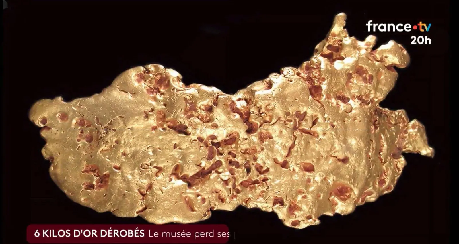 Detienen a ladrona de oro de un museo francés Detienen a ladrona de oro de un museo francés