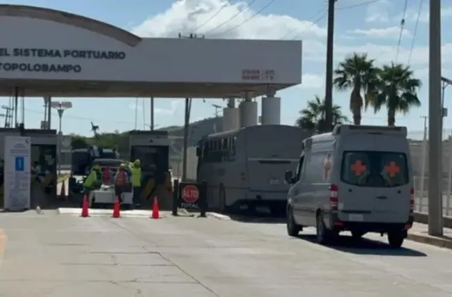 Menores que llegaron a Topolobampo están sanos, seguros y protegidos en Ahome Menores que llegaron a Topolobampo están sanos, seguros y protegidos en Ahome