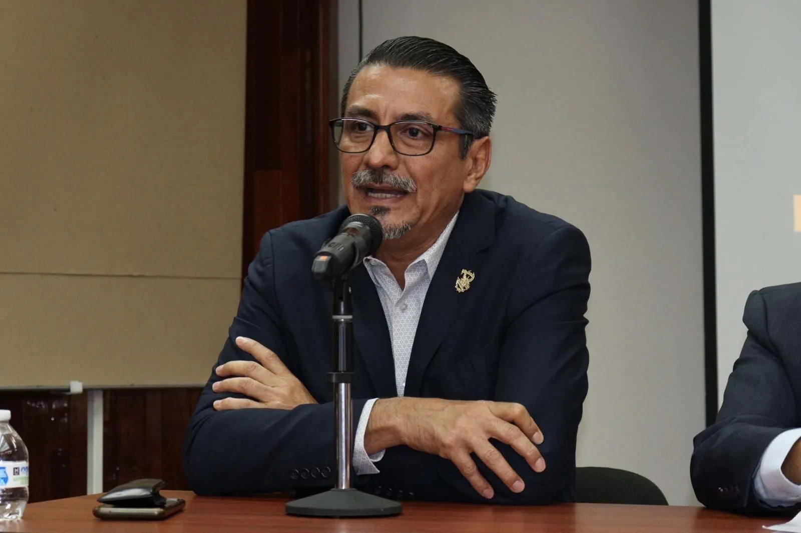 Presenta la Secretaría Académica Universitaria el Sistema Institucional de Microcredencialización y Formación Integral UAS 2026, para relanzar a la institución en oferta educativa y pertenencia Presenta la Secretaría Académica Universitaria el Sistema Institucional de Microcredencialización y Formación Integral UAS 2026, para relanzar a la institución en oferta educativa y pertenencia