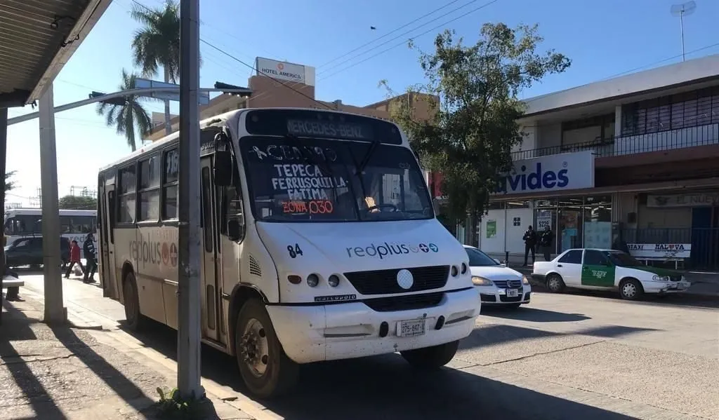 Chóferes del transporte público ignoran autoridad de Marco Osuna Moreno Chóferes del transporte público ignoran autoridad de Marco Osuna Moreno