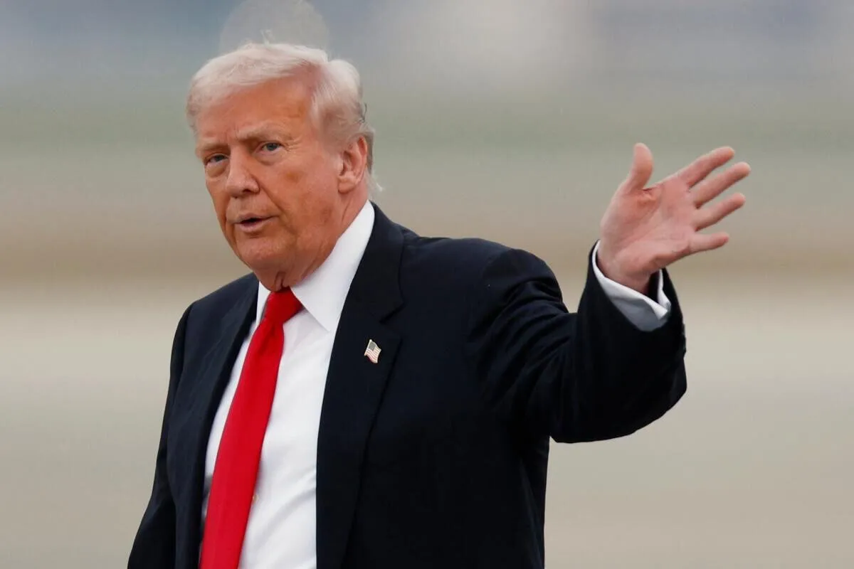 Donald Trump sugiere pena de muerte por disentir Donald Trump sugiere pena de muerte por disentir