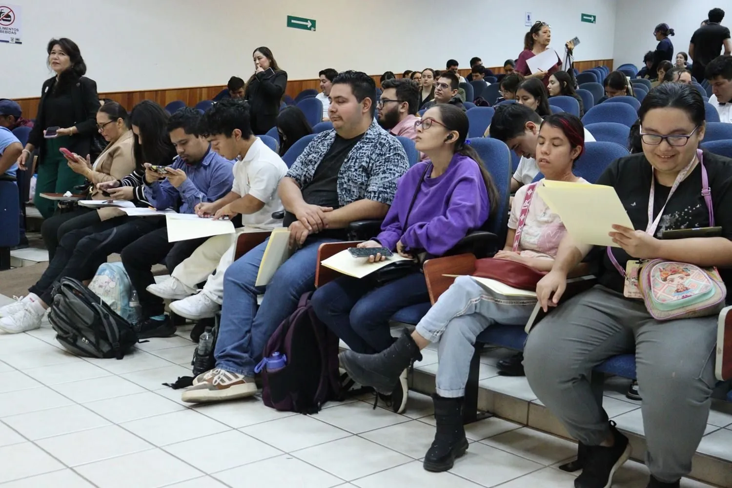 Imparten en la Facultad de Derecho de la UAS el taller “Construyendo mi CV como persona con discapacidad o perteneciente a grupos de atención prioritaria” Imparten en la Facultad de Derecho de la UAS el taller “Construyendo mi CV como persona con discapacidad o perteneciente a grupos de atención prioritaria”