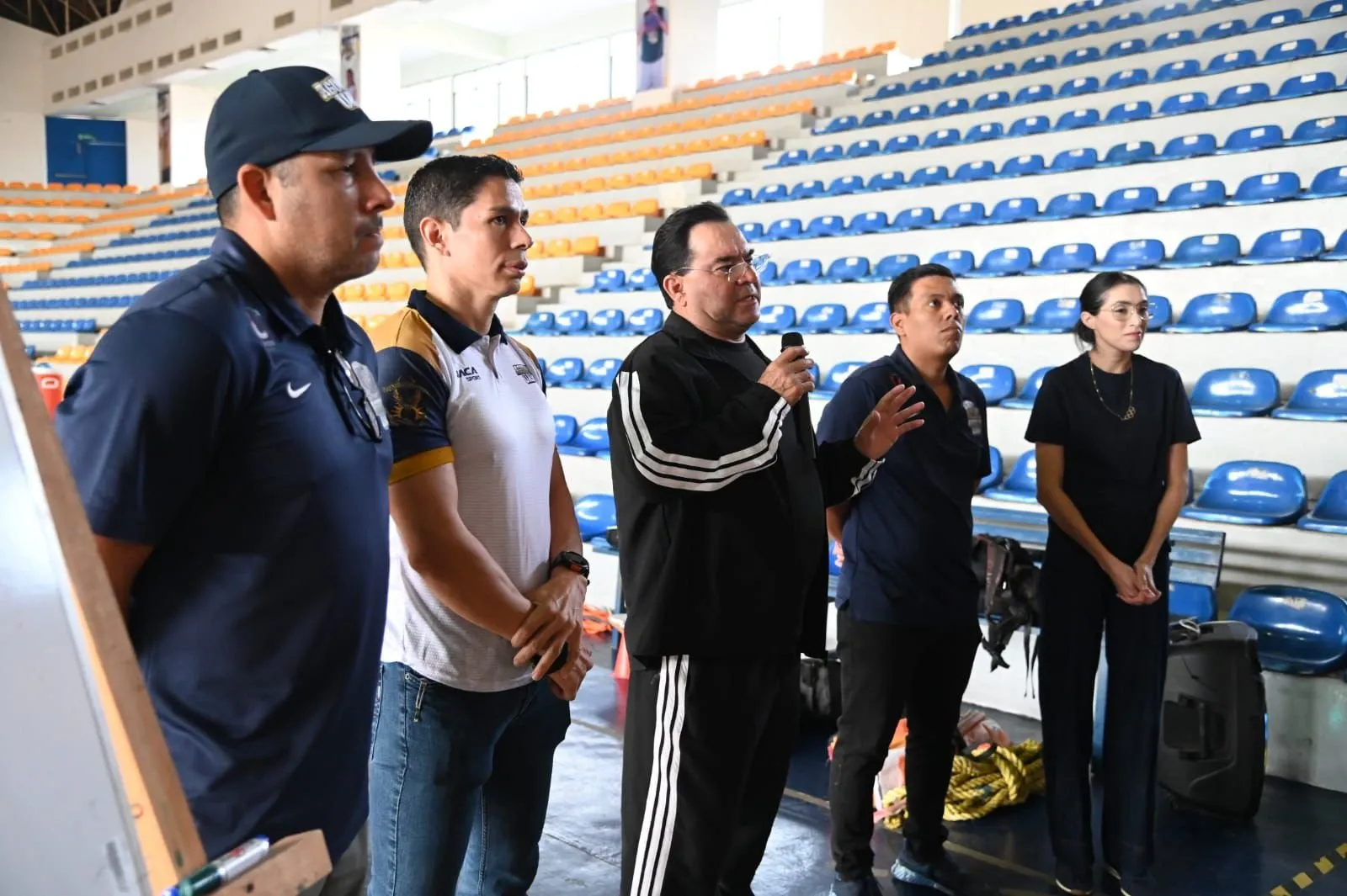 La Dirección General de Deportes y Bienestar Universitario hacen sinergia por un equipo docente más humano y profesional; impulsan liderazgo e inteligencia emocional La Dirección General de Deportes y Bienestar Universitario hacen sinergia por un equipo docente más humano y profesional; impulsan liderazgo e inteligencia emocional
