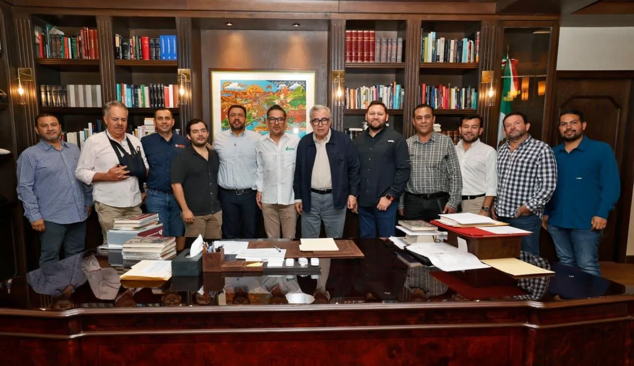 Encabeza Gobernador Rocha reunión con comercializadores de garbanzo previo a la asistencia de Sinaloa a la Expo Gulfood en Dubai Encabeza Gobernador Rocha reunión con comercializadores de garbanzo previo a la asistencia de Sinaloa a la Expo Gulfood en Dubai