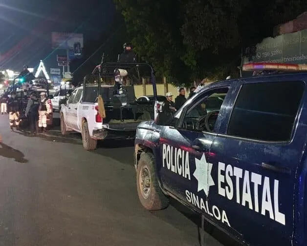 Carraquean la fachada de un antro en el sector Tres Ríos de Culiacán Carraquean la fachada de un antro en el sector Tres Ríos de Culiacán
