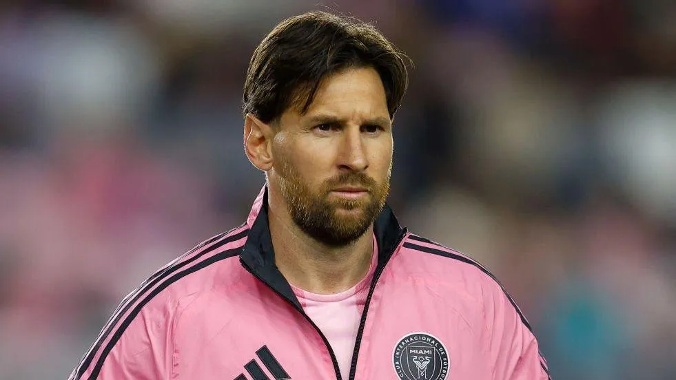 EL GOL 900 DE MESSI: UN INSTANTE QUE QUEDA EN LA HISTORIA EL GOL 900 DE MESSI: UN INSTANTE QUE QUEDA EN LA HISTORIA