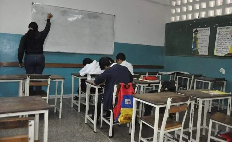 La ola de violencia en Sinaloa devasta la educación: decenas de estudiantes han desertado La ola de violencia en Sinaloa devasta la educación: decenas de estudiantes han desertado