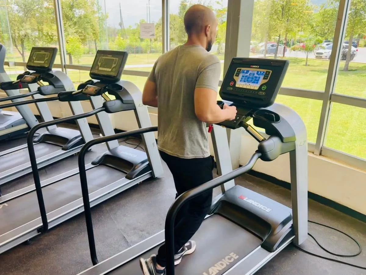 ¡Efecto Cuaresma! La cercanía de Semana Santa dinamiza el sector fitness y la economía del bienestar; inscripciones en gimnasios repuntan hasta un 35% en México ¡Efecto Cuaresma! La cercanía de Semana Santa dinamiza el sector fitness y la economía del bienestar; inscripciones en gimnasios repuntan hasta un 35% en México