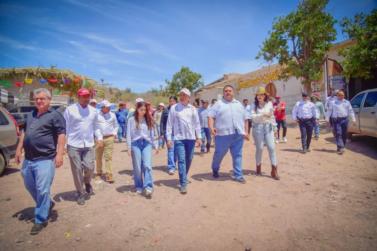 Tradición, fe y seguridad convergen en San Miguel Zapotitlán durante Semana Santa Tradición, fe y seguridad convergen en San Miguel Zapotitlán durante Semana Santa