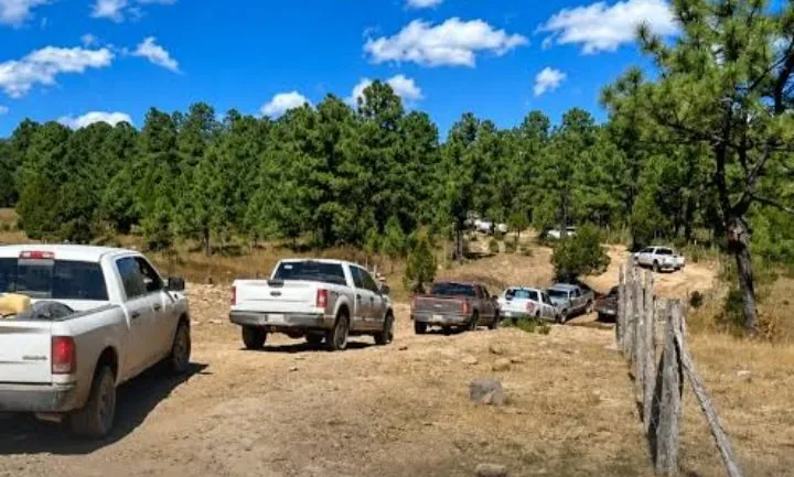 Familias de El Durazno, Tamazula, huyen por la violencia y dejan atrás sus hogares Familias de El Durazno, Tamazula, huyen por la violencia y dejan atrás sus hogares