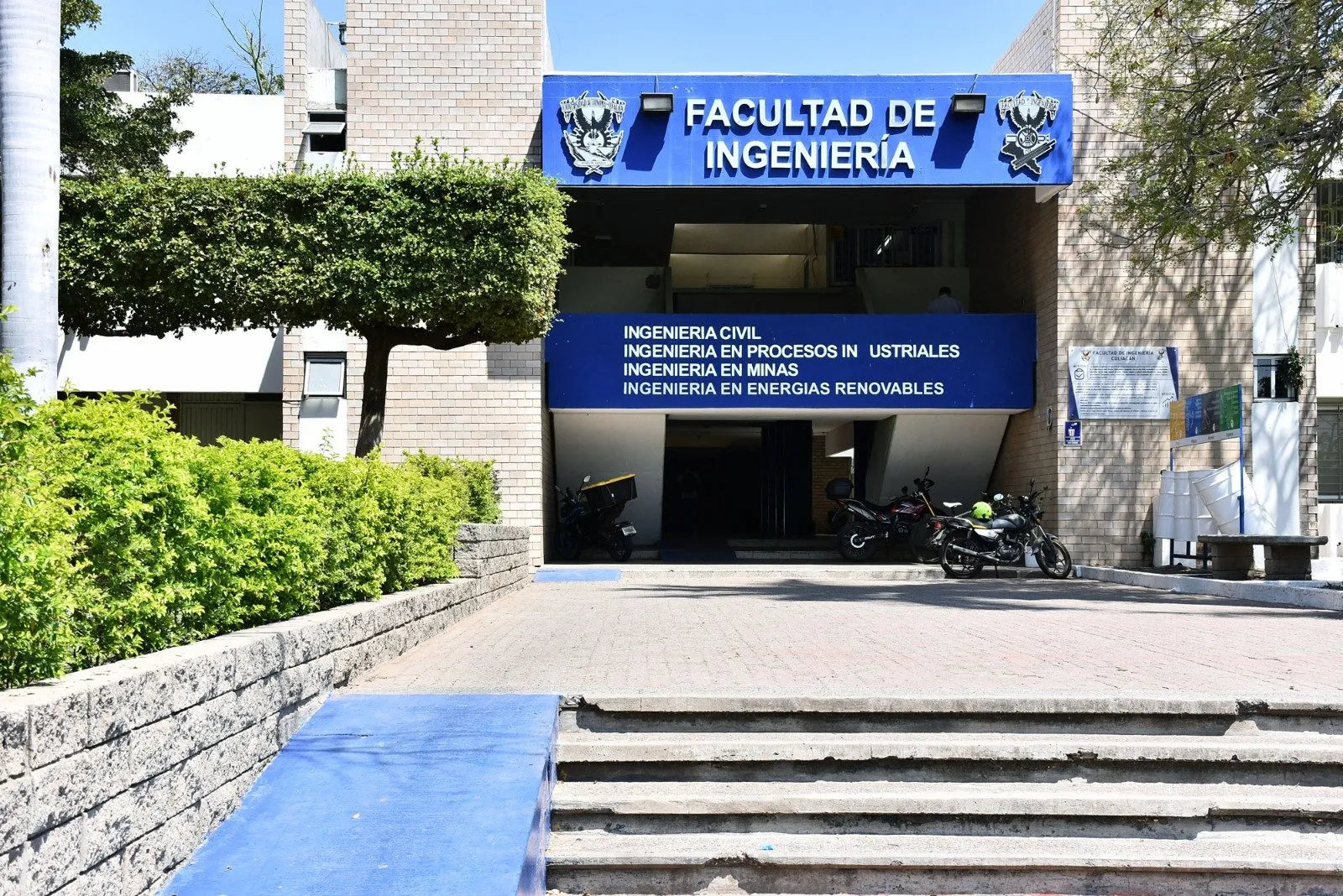 Investigadora desarrolla cementantes alternativos para reducir hasta un 70% las emisiones de CO2; metacaolín y zeolita de Mojolo, la apuesta por una construcción sostenible Investigadora desarrolla cementantes alternativos para reducir hasta un 70% las emisiones de CO2; metacaolín y zeolita de Mojolo, la apuesta por una construcción sostenible
