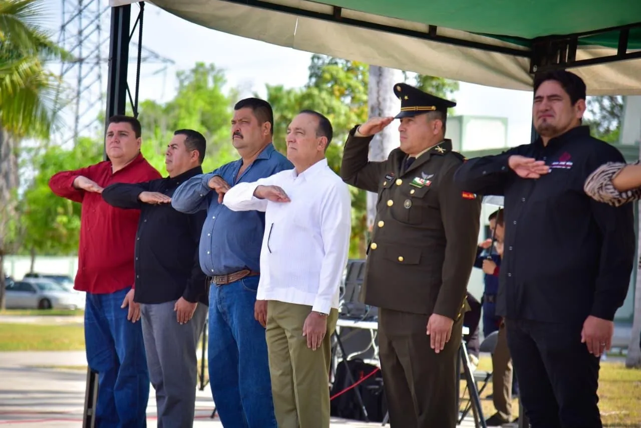 Ahome participa en ceremonia nacional simultánea de Toma de Protesta de Bandera del Servicio Militar Nacional Ahome participa en ceremonia nacional simultánea de Toma de Protesta de Bandera del Servicio Militar Nacional