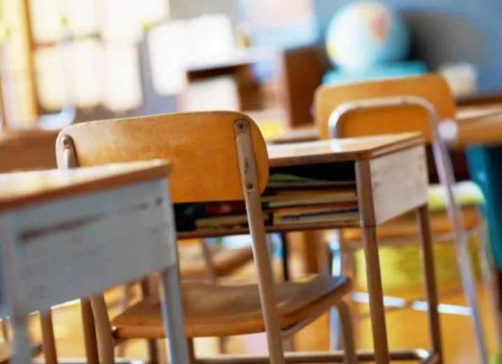 Las mochilas vacías: niños que cambiaron el lápiz por el surco Las mochilas vacías: niños que cambiaron el lápiz por el surco