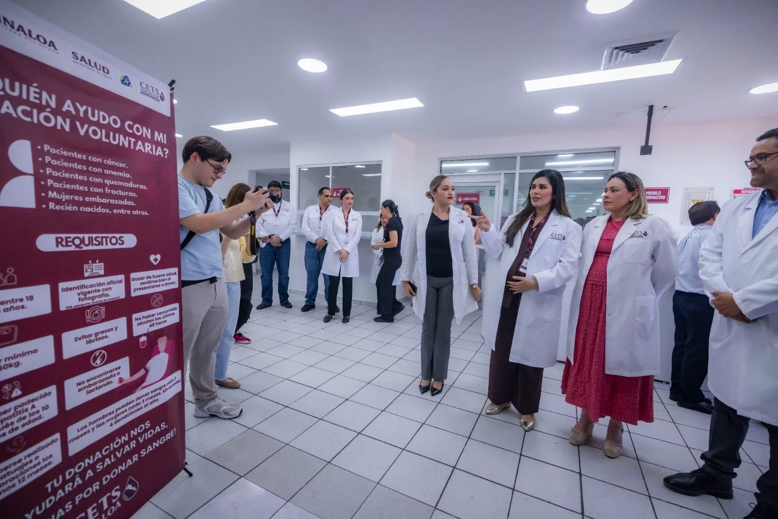 Gobernadora Yeraldine pone en marcha el Centro Estatal de Transfusión Sanguínea Gobernadora Yeraldine pone en marcha el Centro Estatal de Transfusión Sanguínea