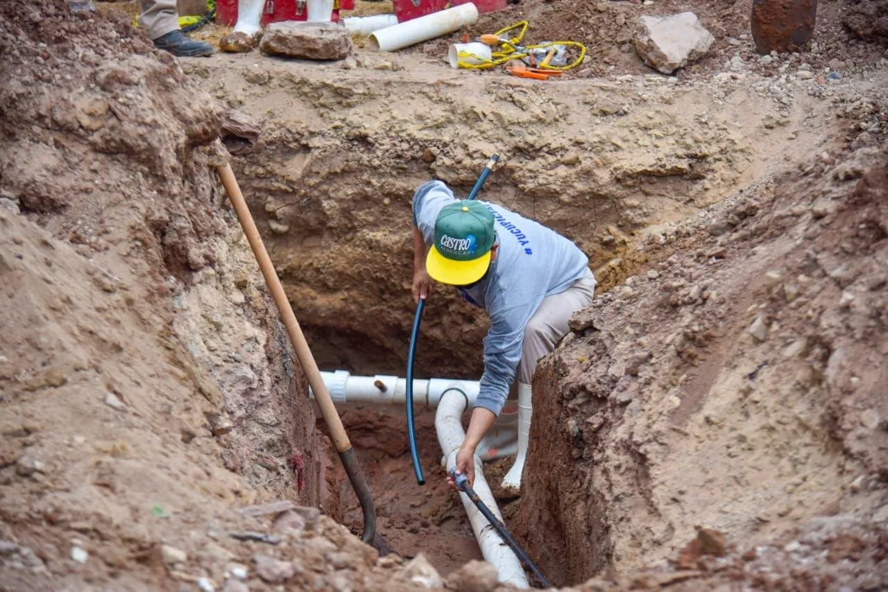 En Ahome trabajamos con obras hidráulicas y limpiezas para evitar inundaciones”: Antonio Menéndez En Ahome trabajamos con obras hidráulicas y limpiezas para evitar inundaciones”: Antonio Menéndez