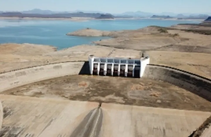Presas de Sinaloa se secan al 15% y amenazan agua para consumo Presas de Sinaloa se secan al 15% y amenazan agua para consumo