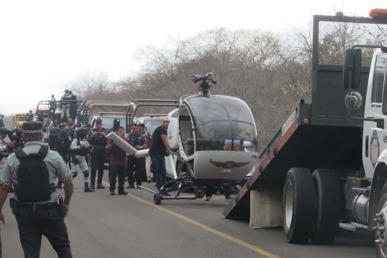 Del aire al asfalto: Estudiante logra aterrizar de emergencia por falla en helicóptero Del aire al asfalto: Estudiante logra aterrizar de emergencia por falla en helicóptero