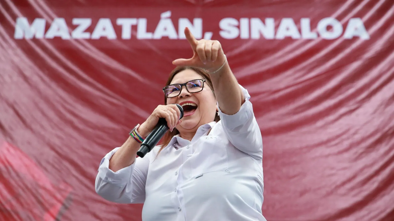 En México, las decisiones las toma el pueblo”: Imelda Castro al llamar a defender la soberanía desde Mazatlán En México, las decisiones las toma el pueblo”: Imelda Castro al llamar a defender la soberanía desde Mazatlán