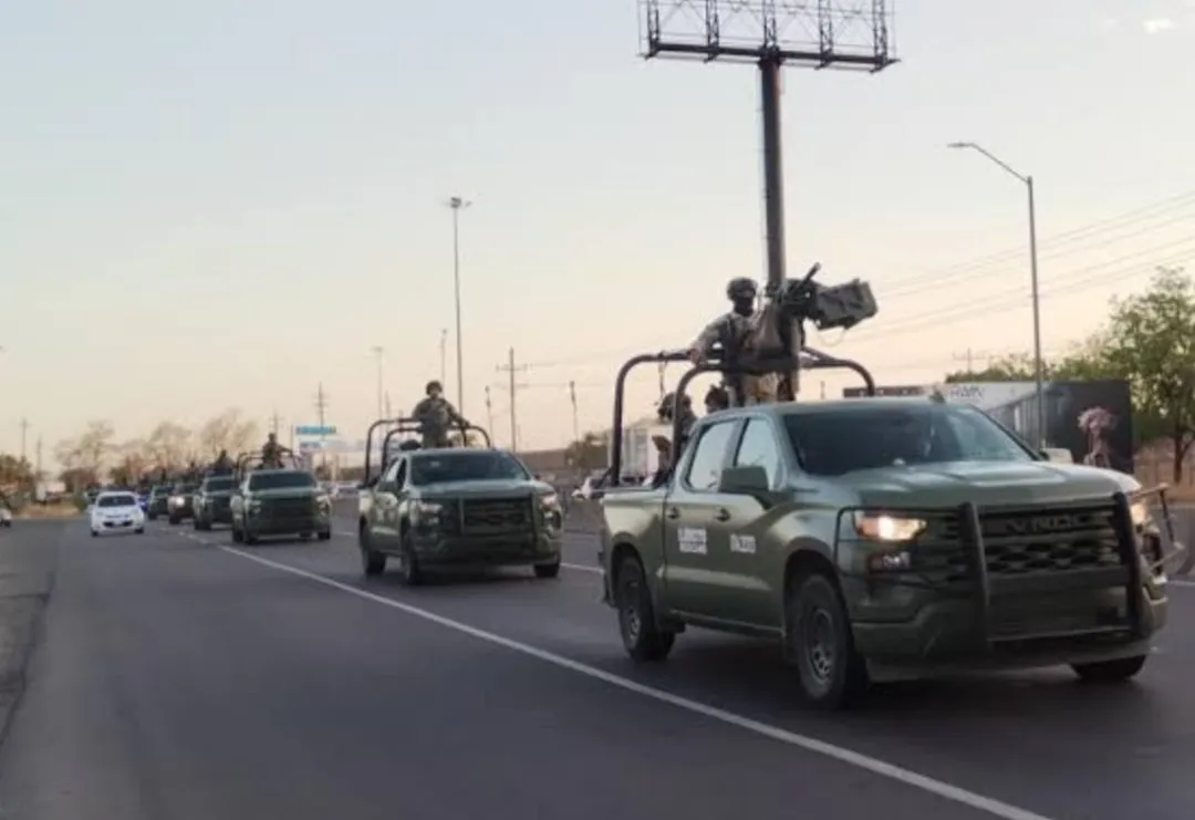 Sinaloa sin paz: 21 meses de guerra, 50 mil desplazados y un gobierno que ignora Sinaloa sin paz: 21 meses de guerra, 50 mil desplazados y un gobierno que ignora
