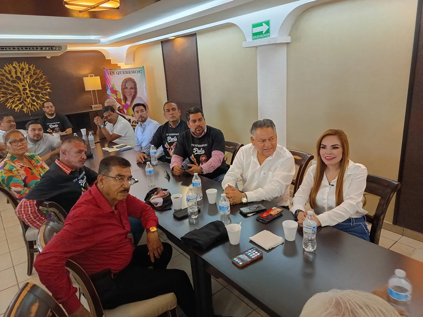 Paola Gárate se mide con ciudadanos de Los Mochis y coquetea con la gubernatura de Sinaloa Paola Gárate se mide con ciudadanos de Los Mochis y coquetea con la gubernatura de Sinaloa