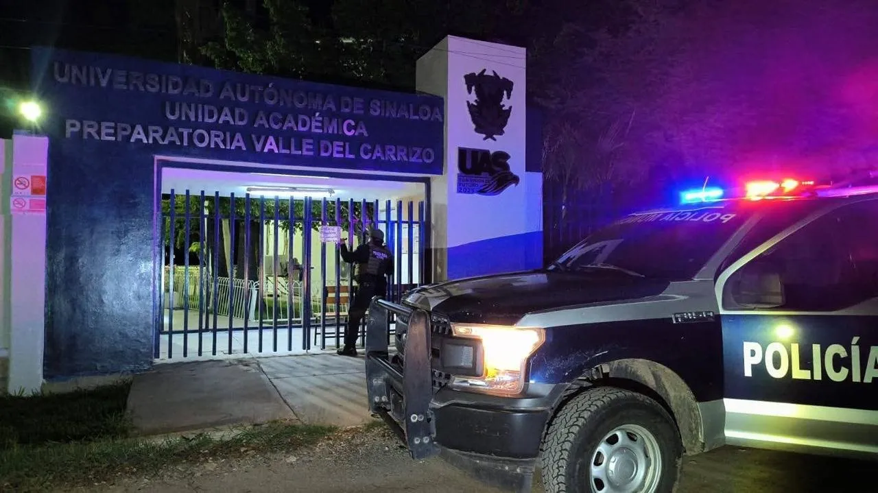 Refuerza Seguridad Pública vigilancia en escuelas de Ahome durante el periodo vacacional Refuerza Seguridad Pública vigilancia en escuelas de Ahome durante el periodo vacacional