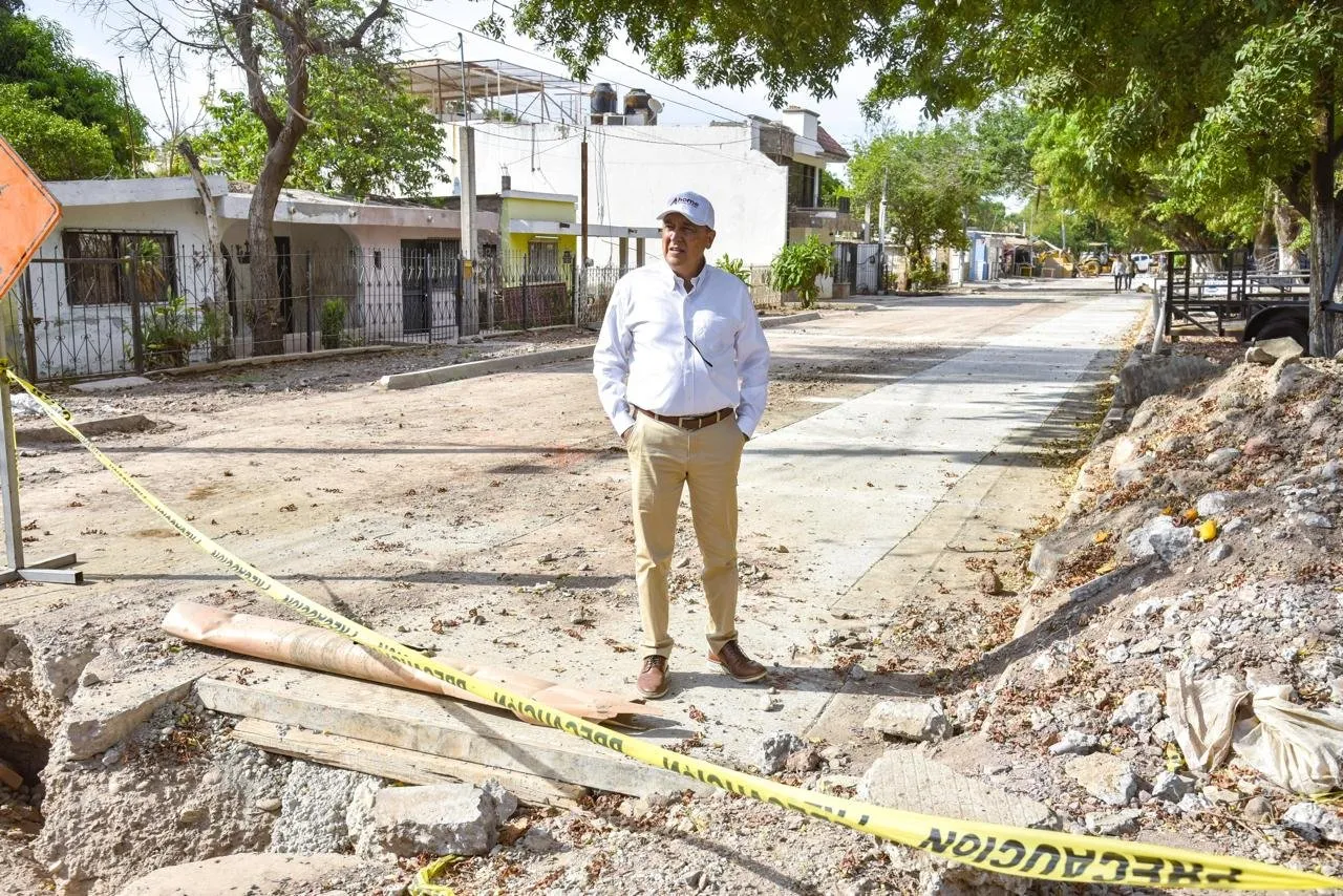 Al 80% el avance de la reparación integral del drenaje de la Calle Daniel Castillo en la Burócrata Al 80% el avance de la reparación integral del drenaje de la Calle Daniel Castillo en la Burócrata