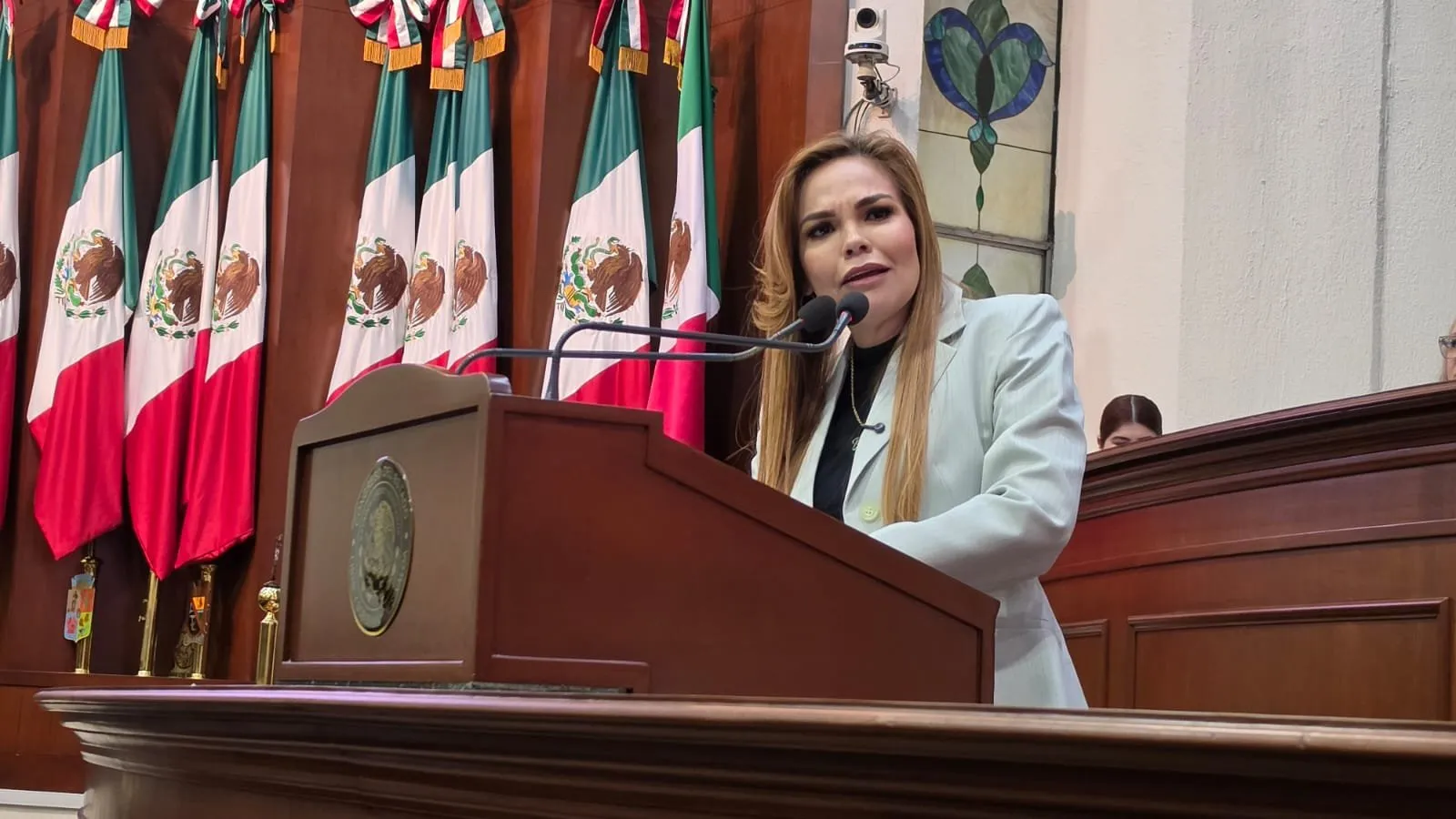 Propone Paola Gárate fortalecer a las policías locales para recuperar la seguridad y la confianza ciudadana en Sinaloa Propone Paola Gárate fortalecer a las policías locales para recuperar la seguridad y la confianza ciudadana en Sinaloa