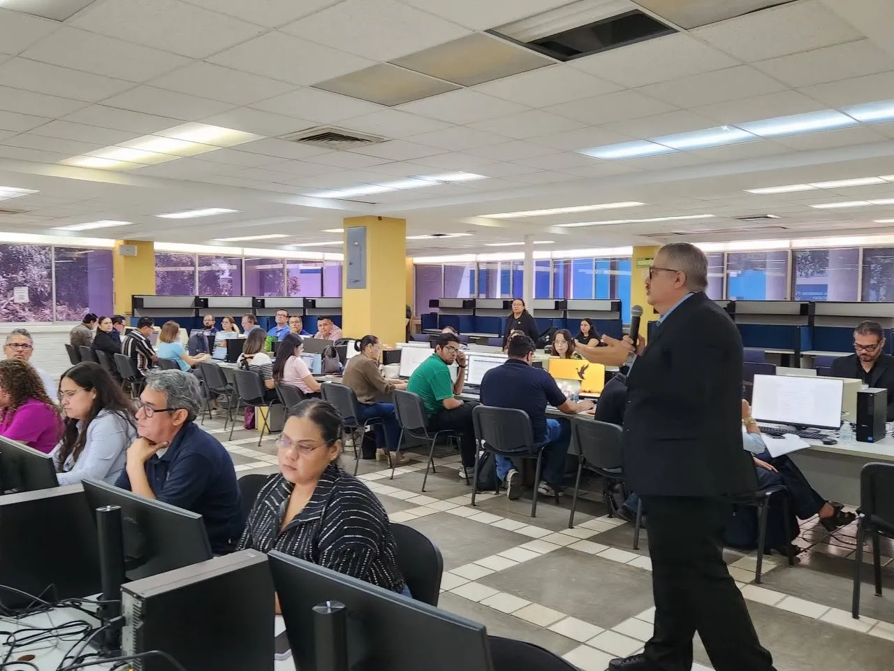 ¡Vanguardia educativa! Con más de 660 docentes capacitados, la UAS alista la implementación del proyecto Bimodalidad 50/50 para el ciclo 2026-2027 ¡Vanguardia educativa! Con más de 660 docentes capacitados, la UAS alista la implementación del proyecto Bimodalidad 50/50 para el ciclo 2026-2027