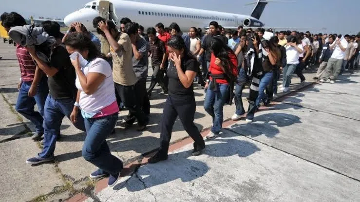 “No necesitamos que los envíen a un tercer país”: Gobierno de México reclama a EE. UU. por deportación de mexicanos a Centroamérica “No necesitamos que los envíen a un tercer país”: Gobierno de México reclama a EE. UU. por deportación de mexicanos a Centroamérica