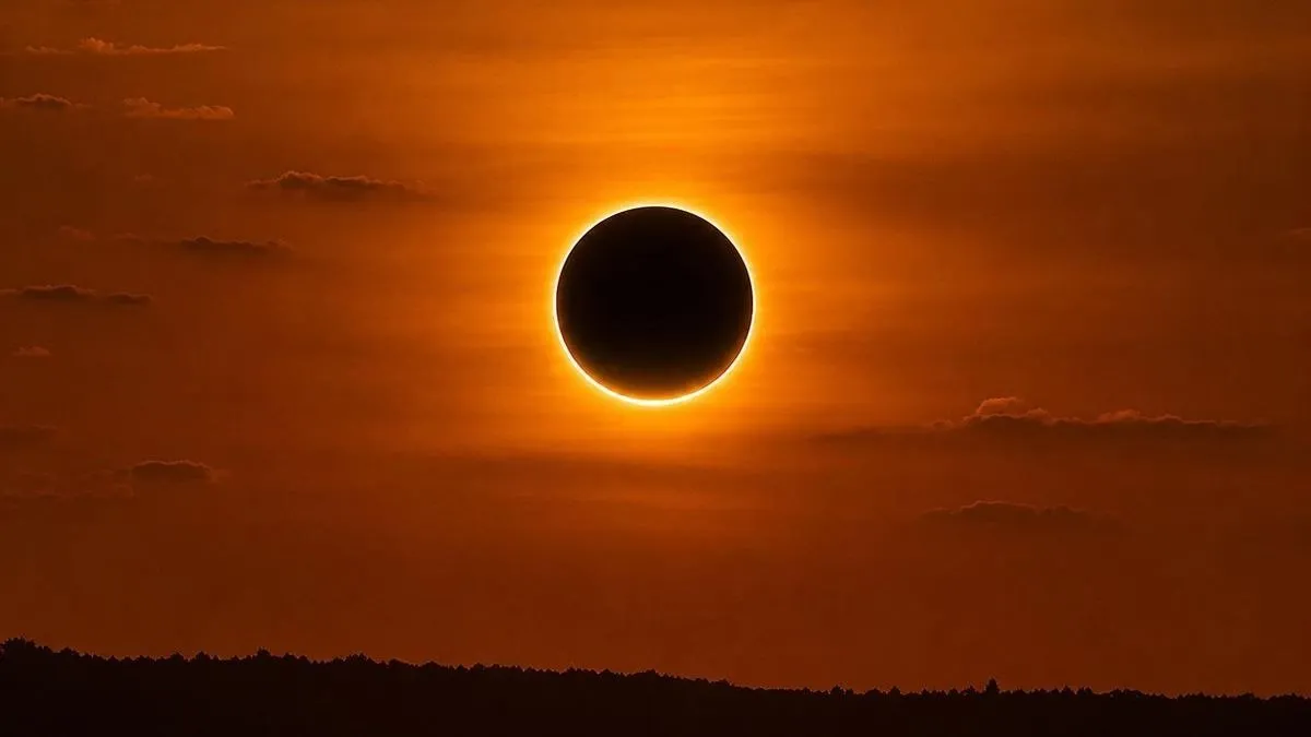 Guía completa: Dónde y cómo ver desde México el eclipse solar total del 12 de agosto Guía completa: Dónde y cómo ver desde México el eclipse solar total del 12 de agosto