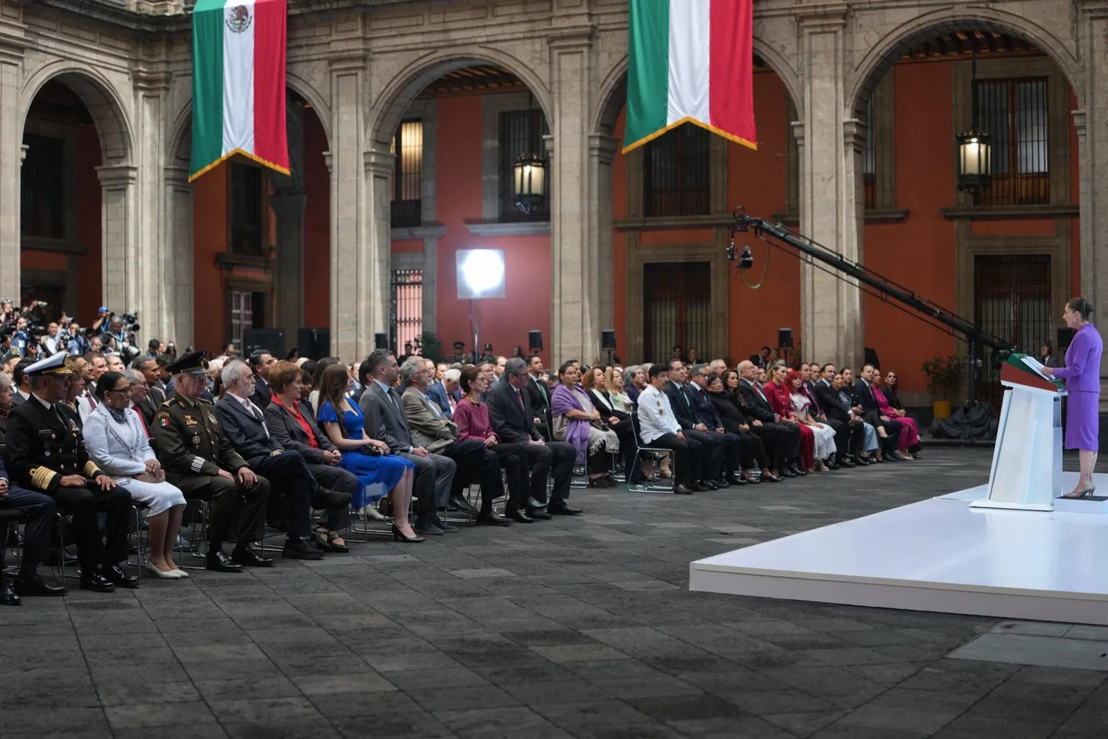 Gobernadora Graciela Domínguez consideró el informe de Claudia Sheinbaum de honesto y de resultados Gobernadora Graciela Domínguez consideró el informe de Claudia Sheinbaum de honesto y de resultados