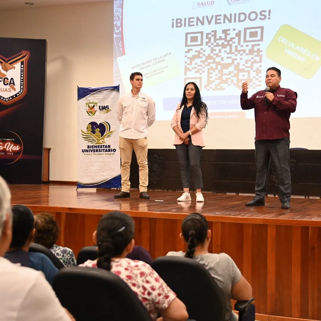 ¡Por una comunidad más sana! Bienestar Universitario y la COEPRISS capacitan a responsables de espacios de consumo escolar en higiene alimentaria ¡Por una comunidad más sana! Bienestar Universitario y la COEPRISS capacitan a responsables de espacios de consumo escolar en higiene alimentaria