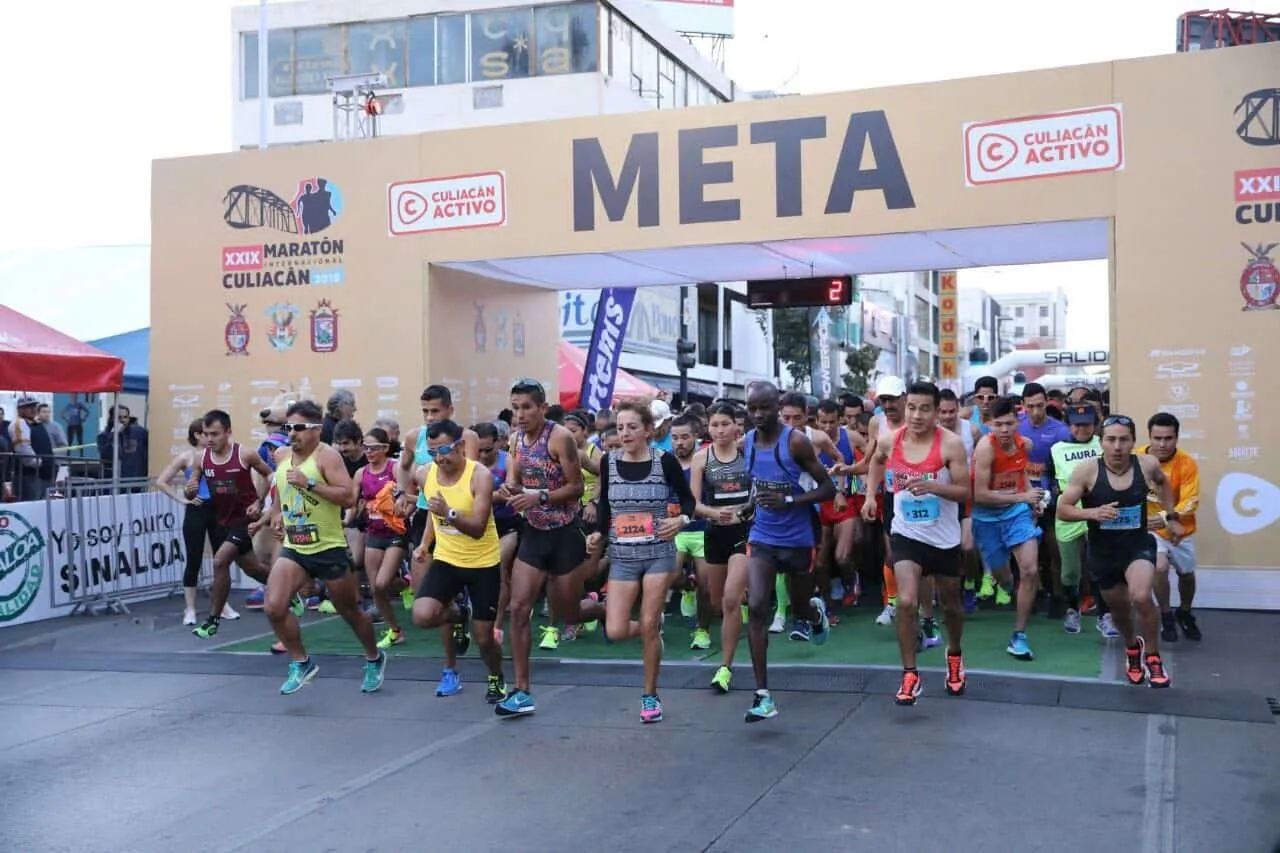 ¿Moda o peligro? Especialista alerta sobre los riesgos de correr maratones sin preparación previa; aclimatación y chequeo médico, claves esenciales para evitar riesgos ¿Moda o peligro? Especialista alerta sobre los riesgos de correr maratones sin preparación previa; aclimatación y chequeo médico, claves esenciales para evitar riesgos