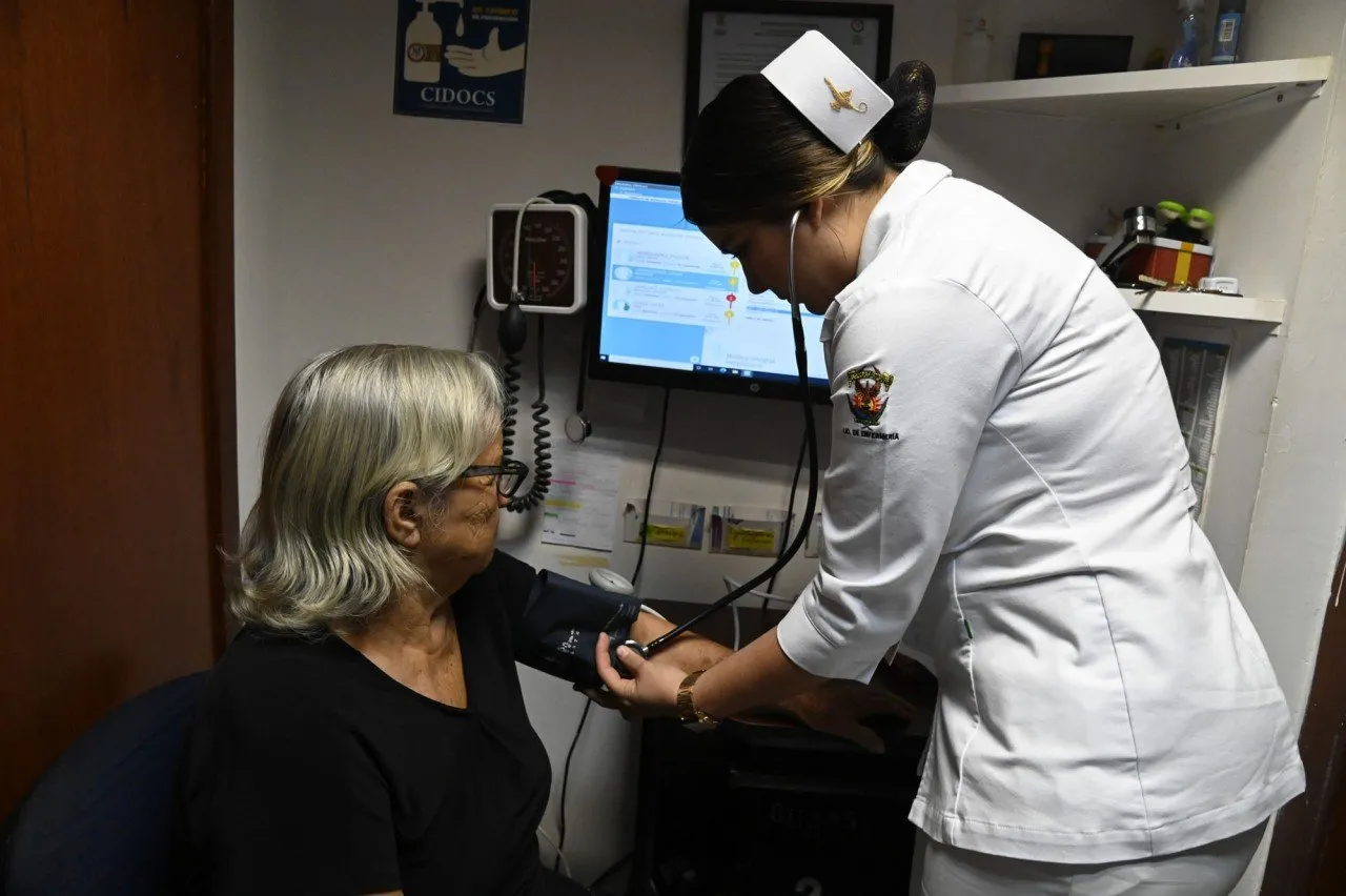 ¡Prevención que puede salvar vidas! El CIDOCS de la UAS brindará consultas y electrocardiogramas gratuitos por el Día Mundial del Corazón ¡Prevención que puede salvar vidas! El CIDOCS de la UAS brindará consultas y electrocardiogramas gratuitos por el Día Mundial del Corazón