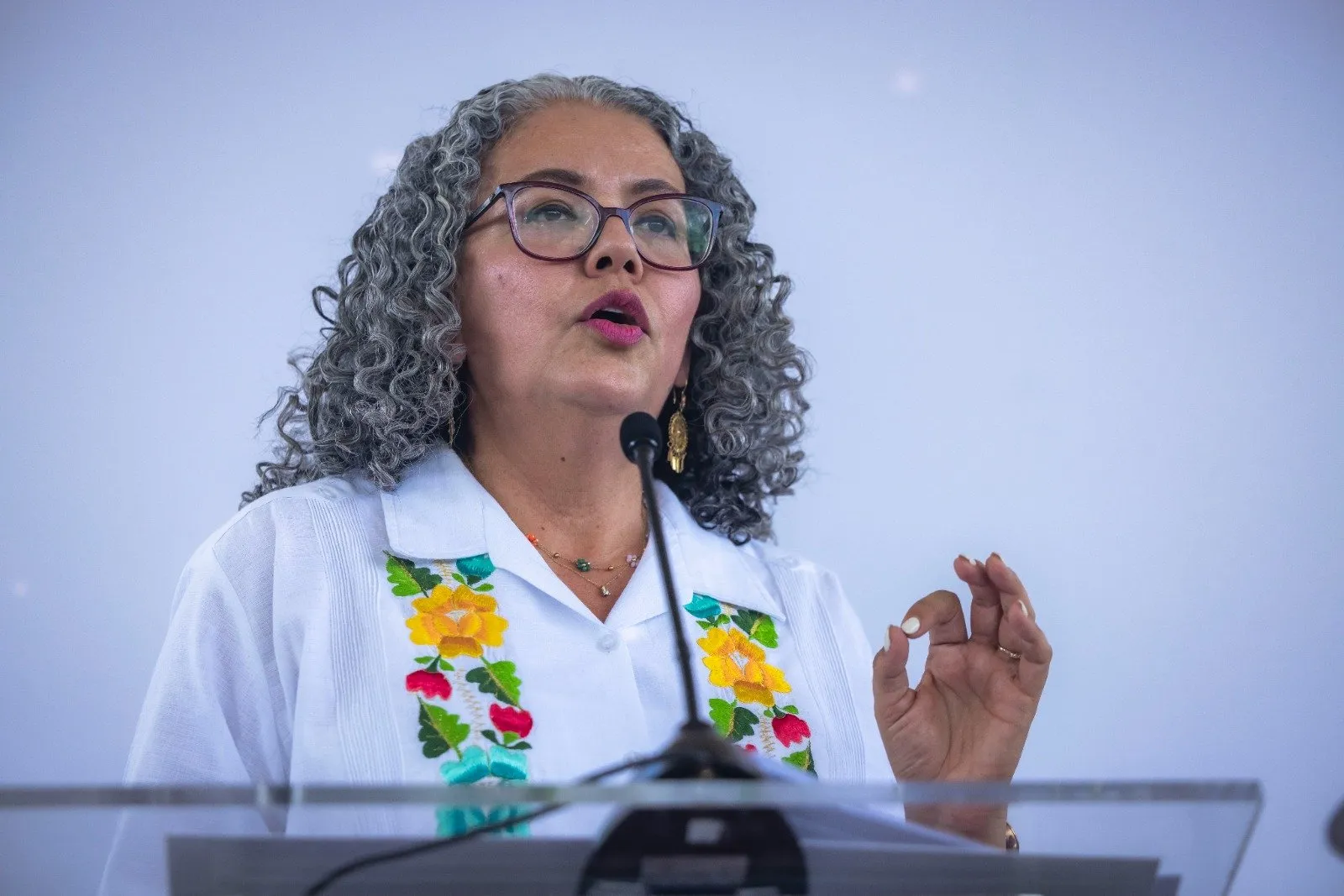 Con el apoyo de la sociedad sinaloense, los tres órdenes de Gobierno trabajan por la recuperación de la paz: Gobernadora Graciela Domínguez Con el apoyo de la sociedad sinaloense, los tres órdenes de Gobierno trabajan por la recuperación de la paz: Gobernadora Graciela Domínguez